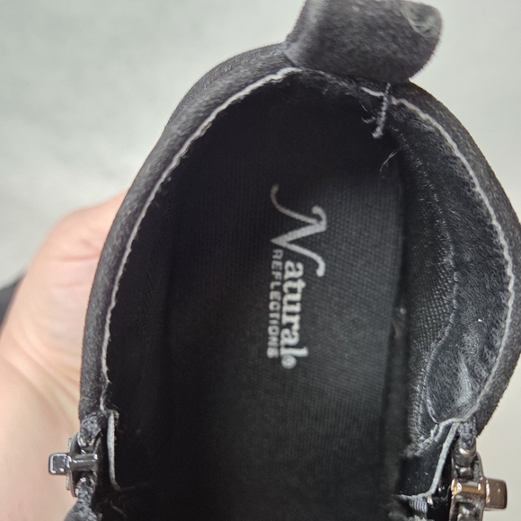 Natural‎ Reflections Black Wedge Shoes with Hidden Heel - Picture 5 of 7